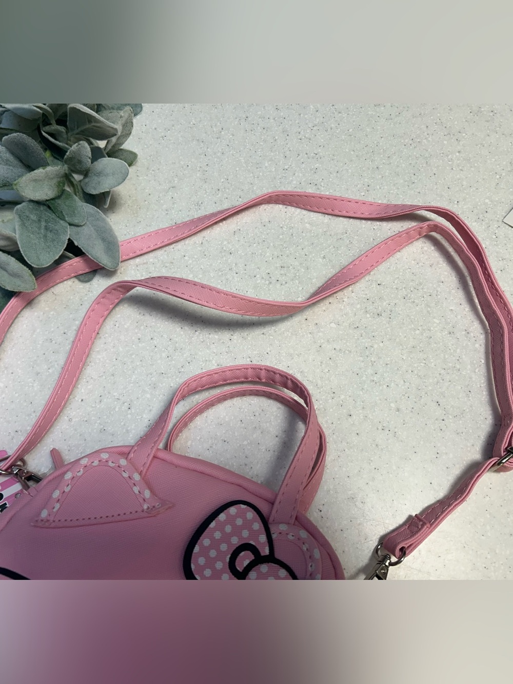 ✨NWT Hello Kitty Purse and Toddler Sunglasses | Perfect Gift - Picture 6 of 8